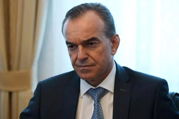 Губернатор Краснодарского края Вениамин Кондратьев встретился с помощником президента России Дмитрием Мироновым
Губернатор Краснодарского края Вениамин Кондратьев встретился с помощником президента России Дмитрием Мироновым