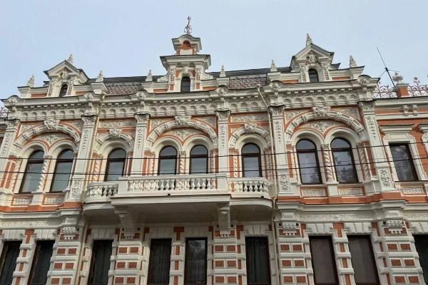 
В Краснодаре завершили реставрацию фасада краевого музея имени Фелицына                    