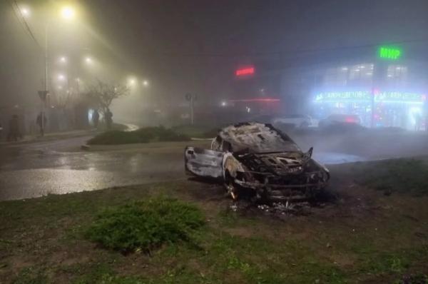 
Лишенный прав пьяный водитель устроил ДТП с пожаром в Анапе    