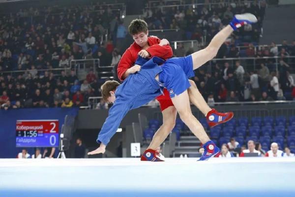 Краснодар принимает Первенство России по самбо
Краснодар принимает Первенство России по самбо