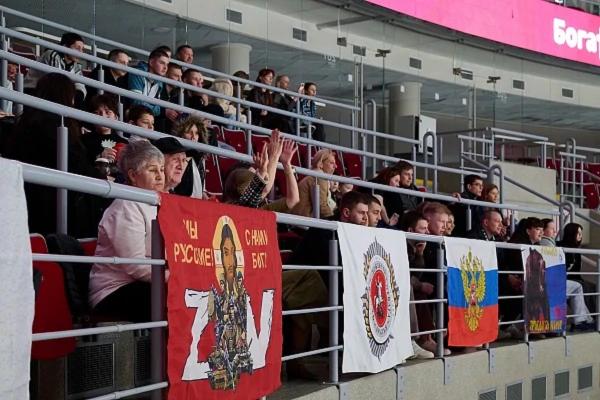 На домашних матчах ХК «Сочи» начала работу специальная «Трибуна героев»
На домашних матчах ХК «Сочи» начала работу специальная «Трибуна героев»