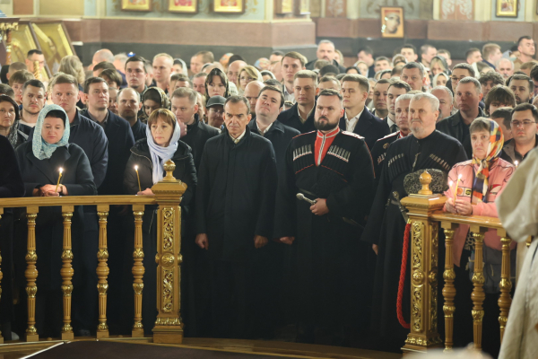 Губернатор Кубани поздравил жителей края с праздником Светлой Пасхи