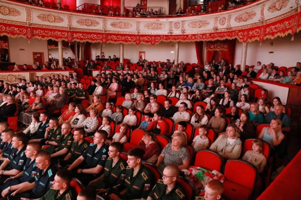 В Краснодарской филармонии прошел концерт в честь Дня славянской письменности и культуры