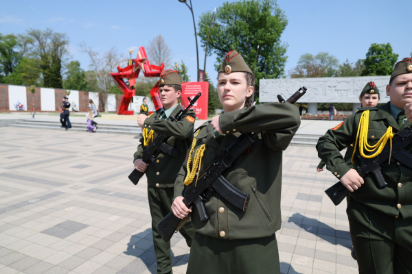 Вениамин Кондратьев: В молодежные патриотические объединения Краснодарского края входят свыше 22 тысяч школьников и студентов
