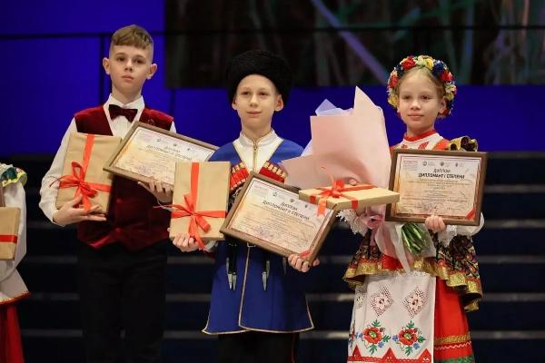 
Гала-концерт конкурса детской казачьей песни прошел в Краснодаре                    