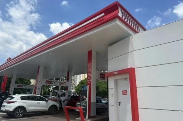 
Из более тысячи АЗС временно не выдают топливо 15 заправок на Кубани    