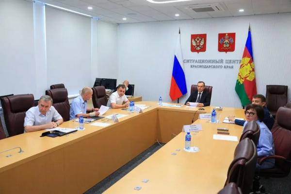 
Вениамин Кондратьев доложил Дмитрию Патрушеву о паводковой обстановке в Краснодарском крае                    