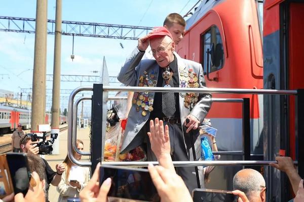 Ветеран Великой Отечественной войны из Краснодара отправился в Брест
Ветеран Великой Отечественной войны из Краснодара отправился в Брест