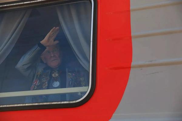 Ветеран Великой Отечественной войны из Краснодара отправился в Брест
Ветеран Великой Отечественной войны из Краснодара отправился в Брест
