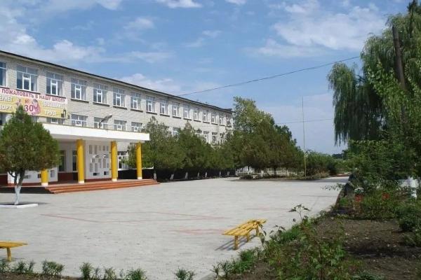 
К 1 сентября в Краснодарском крае отремонтируют более 520 школ и детских садов                    
