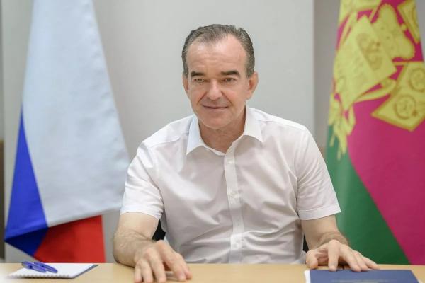 
Губернатор Кубани Вениамин Кондратьев посетил предприятие по производству радиоэлектронной продукции                    