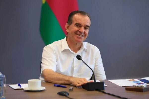Губернатор Кубани Вениамин Кондратьев: «Развитие спорта пешей доступности для людей любого возраста – самая важная задача для нас»
Губернатор Кубани Вениамин Кондратьев: «Развитие спорта пешей доступности для людей любого возраста – самая важная задача для нас»