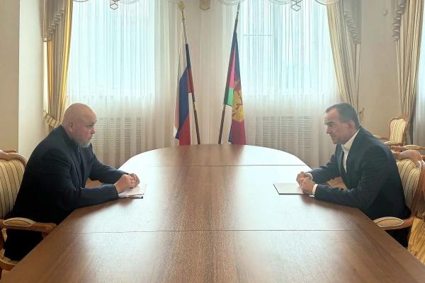 
Губернатор Вениамин Кондратьев встретился с министром энергетики России Сергеем Цивилевым                    