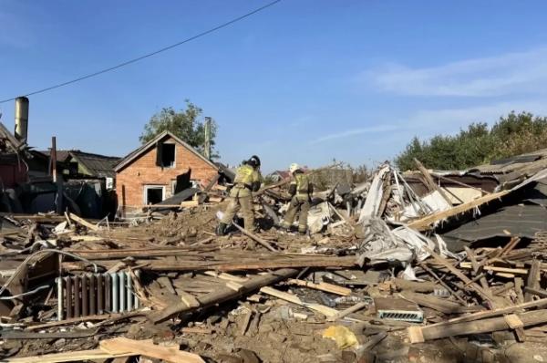 При взрыве газа в частном доме под Краснодаром погиб человек
При взрыве газа в частном доме под Краснодаром погиб человек