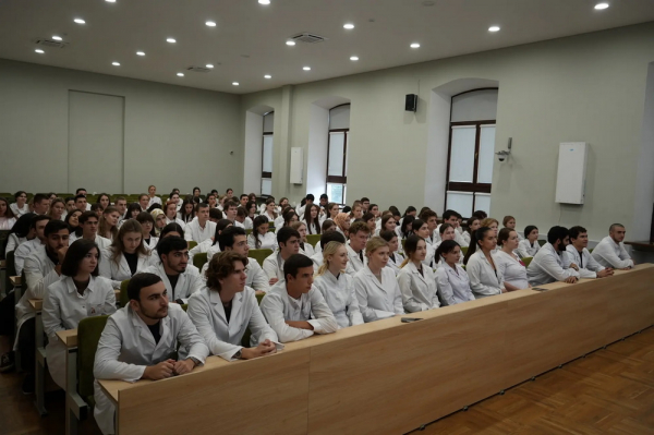 Более 2,6 тысячи студентов КубГМУ учатся по целевому направлению от медучреждений края Более 2,6 тысячи студентов КубГМУ учатся по целевому направлению от медучреждений края