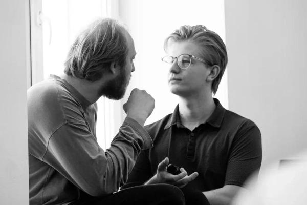 Режиссер Александр Вельмакин: «Прав я или нет, рассудит зритель»
Режиссер Александр Вельмакин: «Прав я или нет, рассудит зритель»