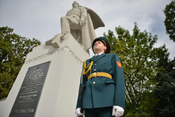 В Краснодаре провели Кубанский Парад Памяти
