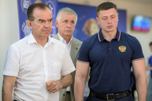 Вениамин Кондратьев посетил краевой молодежный антитеррористический форум