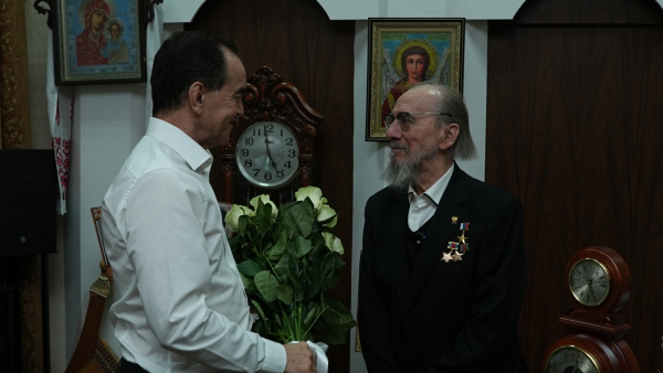 Вениамин Кондратьев посетил рождественский концерт Кубанского казачьего хора
