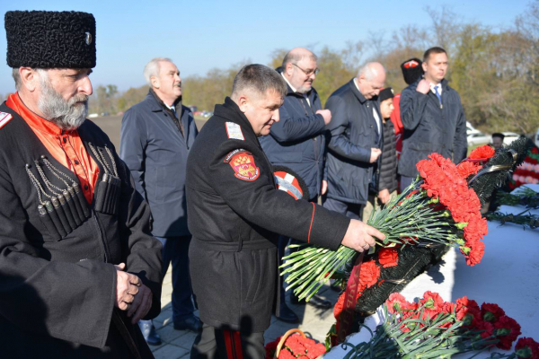 В Курганинском районе казаки провели Михайловские поминовения 