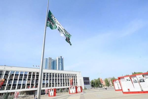 
Флаг ФК &laquo;Краснодар&raquo; подняли над Главной городской площадью                    