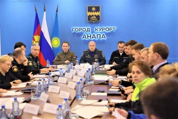 
Губернатор Кубани Вениамин Кондратьев принял участие в заседании правительственной комиссии по ликвидации последствий ЧС                    