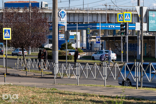 Прогулка вокруг Тургеневского моста в Краснодаре. Что остается в разрухе годами, а что планируют ремонтировать 14 месяцев? Прогулка вокруг Тургеневского моста в Краснодаре. Что остается в разрухе годами, а что планируют ремонтировать 14 месяцев?