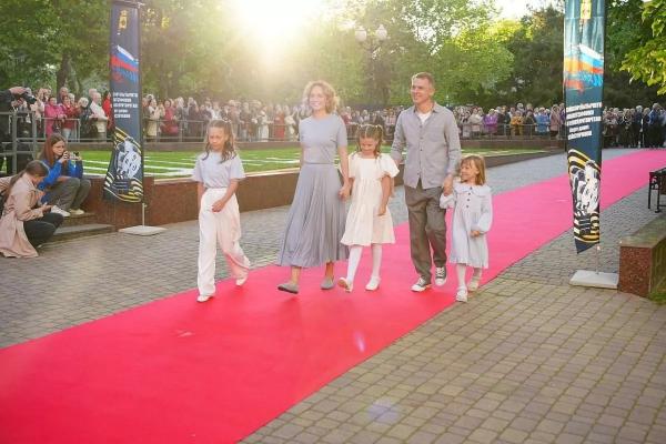 
В Новороссийске стартовал юбилейный фестиваль патриотического кино &laquo;Малая Земля&raquo;                     